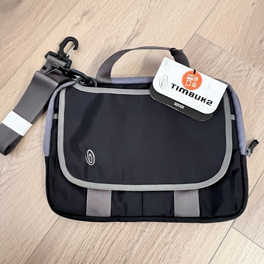 Timbuk2 Small Crossbody Messenger Bag Laptop Black Gray Organizer Travel Quickie